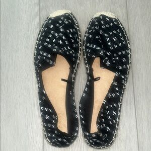 Old Navy Black and White Espadrille Flats